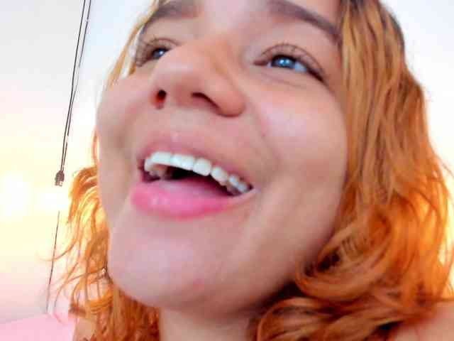 Rubiroose webcam