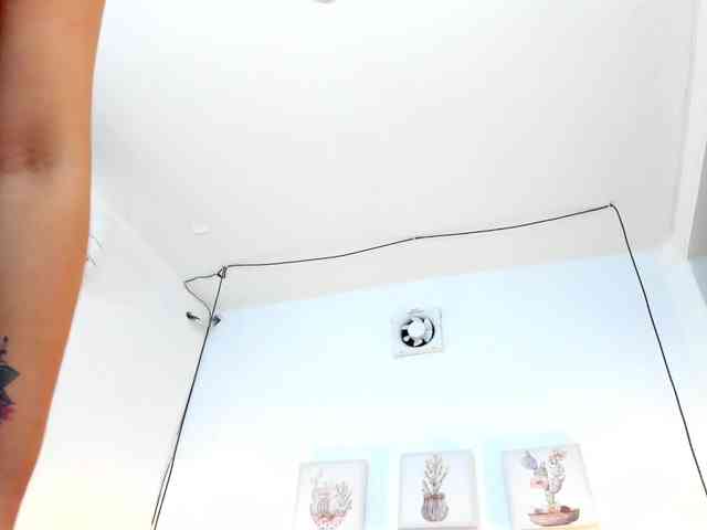 Rubiroose webcam