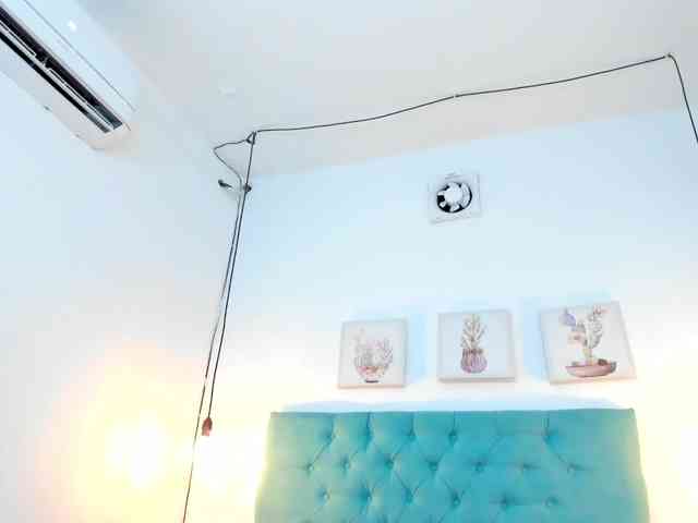 Rubiroose webcam
