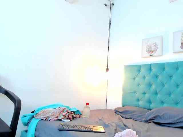 Rubiroose webcam