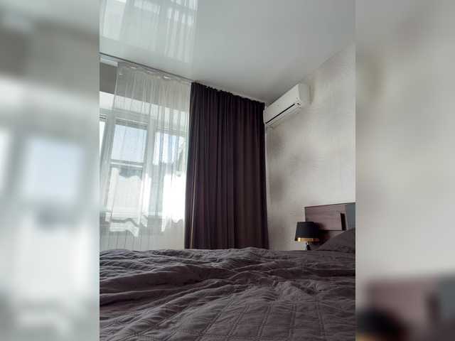 Lindseya's BongaCams show and profile