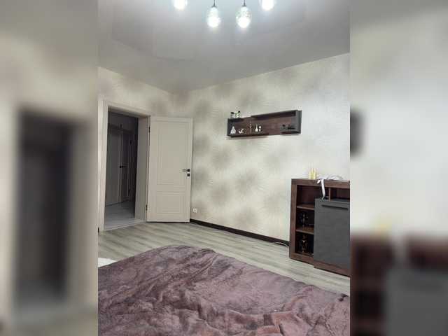 Lindseya's BongaCams show and profile