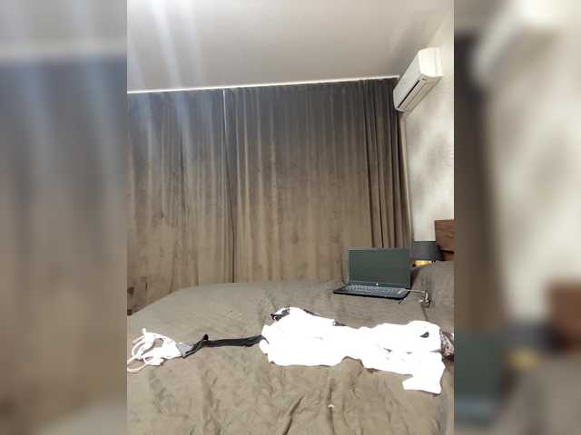 Offline Lindseya on BongaCams