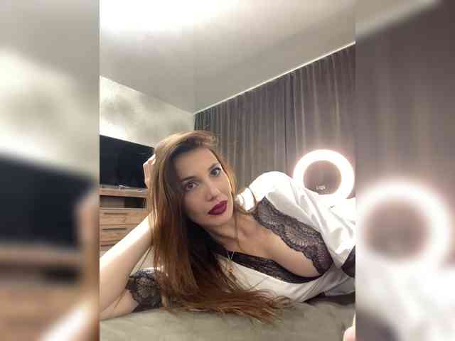 Lindseya Live Webcam on BongaCams