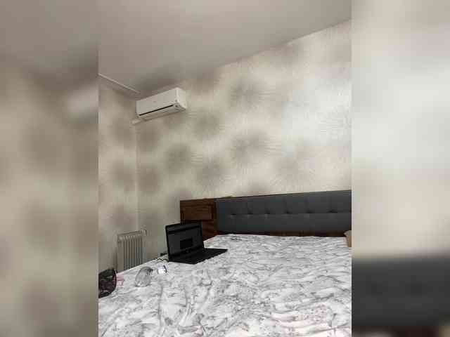 Lindseya webcam