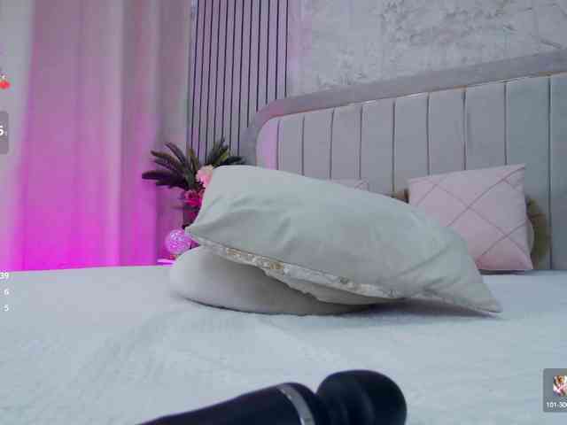 JelisseJ webcam