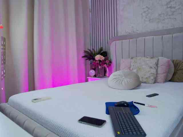 JelisseJ webcam