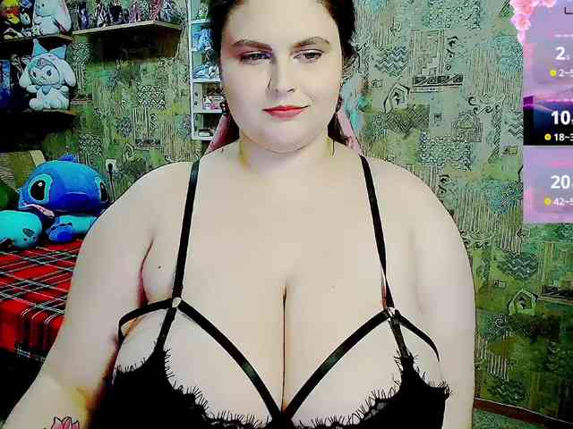 SinfulWhisper webcam