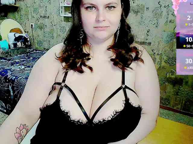 SinfulWhisper webcam