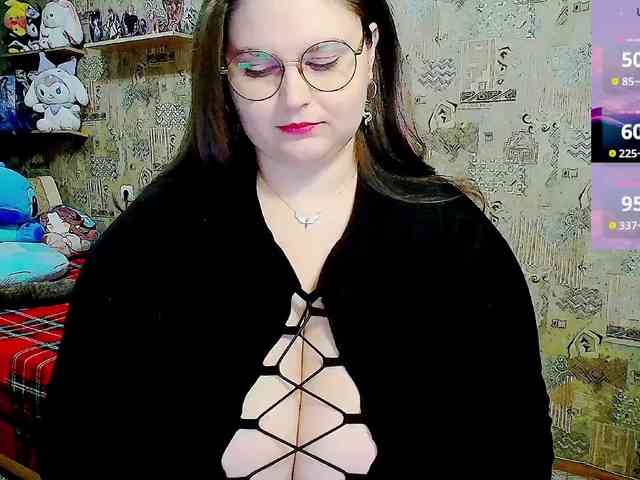 SinfulWhisper webcam