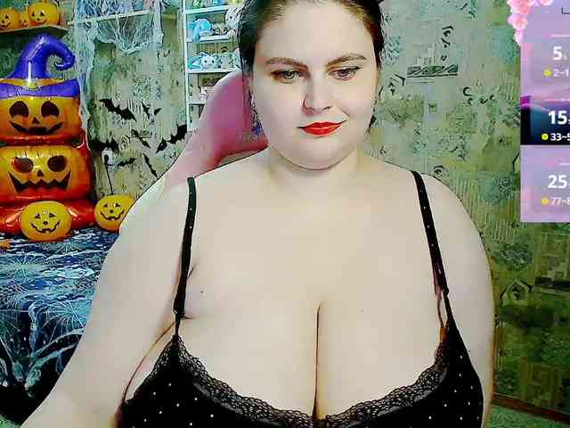 SinfulWhisper webcam