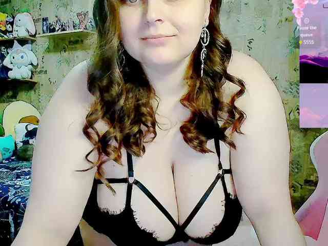 SinfulWhisper webcam