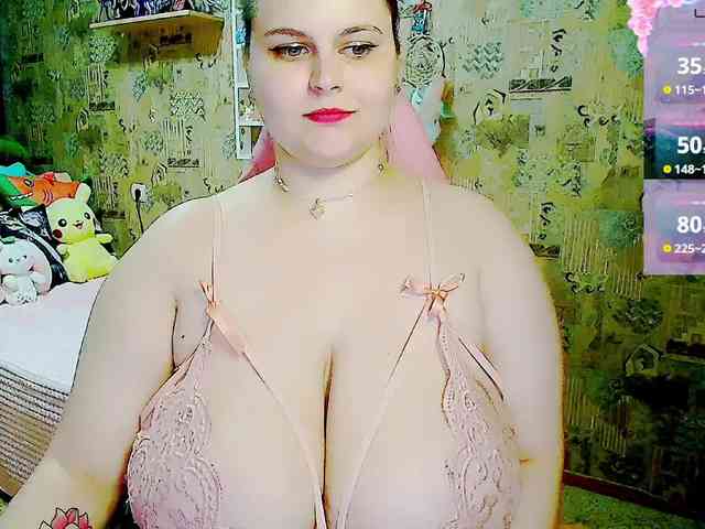 SinfulWhisper webcam