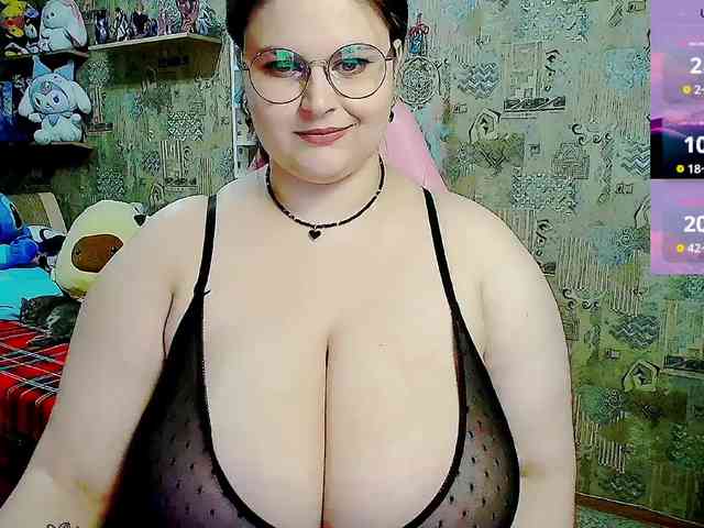 SinfulWhisper webcam