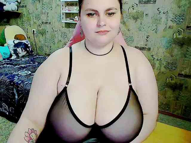 SinfulWhisper webcam