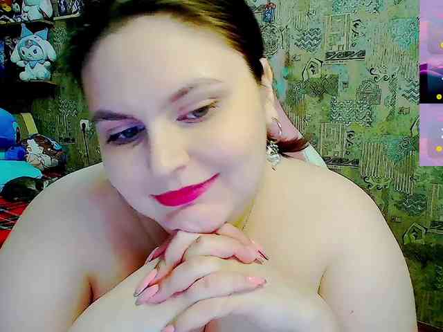 SinfulWhisper webcam