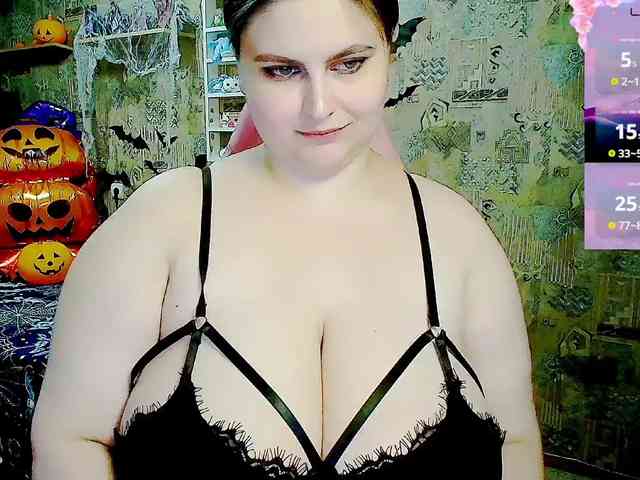 SinfulWhisper webcam