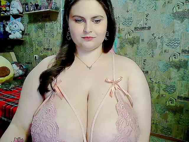 SinfulWhisper webcam