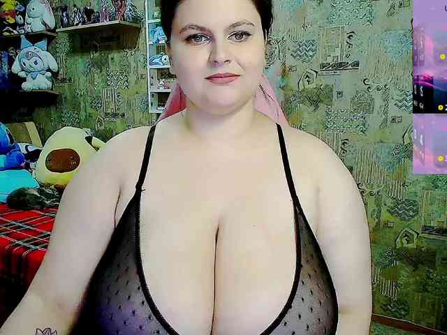 SinfulWhisper webcam