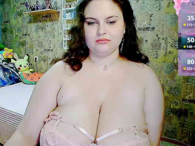 SinfulWhisper webcam