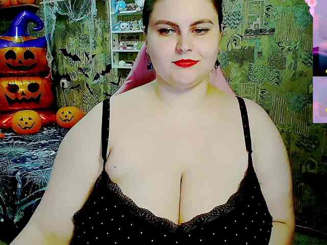 SinfulWhisper webcam