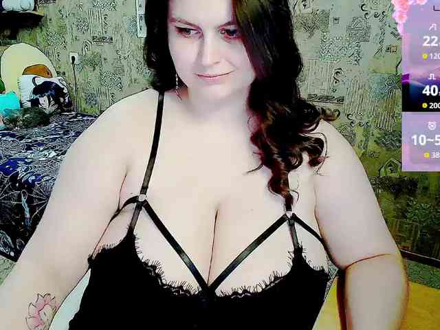 SinfulWhisper webcam