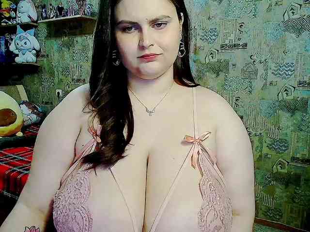 SinfulWhisper webcam