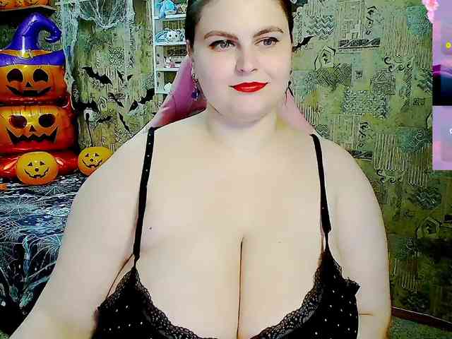 SinfulWhisper webcam