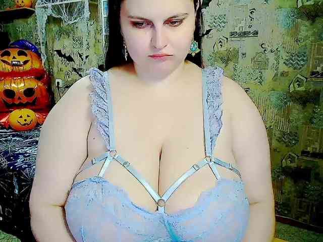 SinfulWhisper webcam