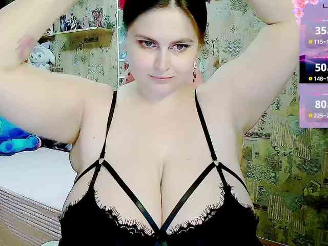 SinfulWhisper webcam