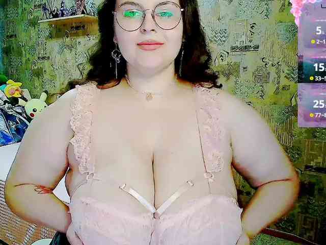 SinfulWhisper webcam