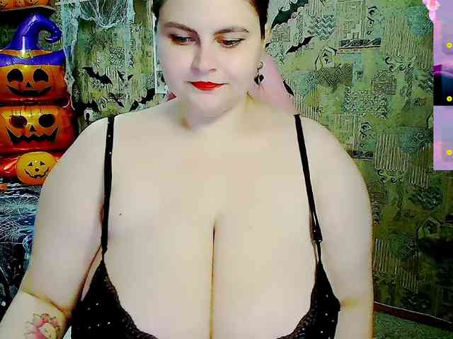 SinfulWhisper webcam