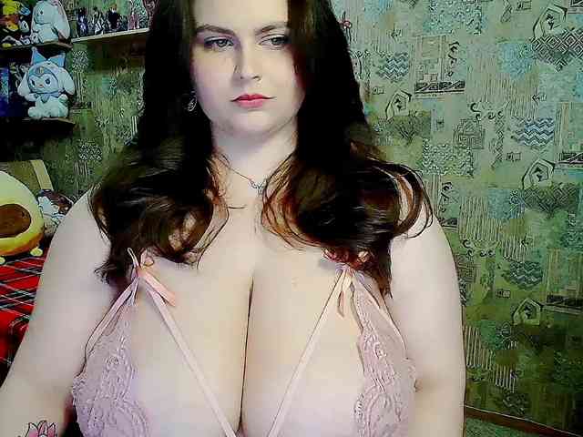 SinfulWhisper webcam