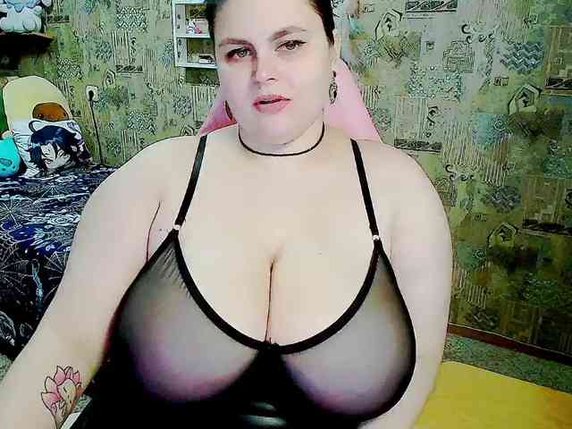 SinfulWhisper webcam