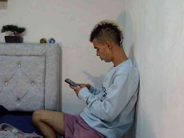 Mathiasandjake69 Mathiasandjake69