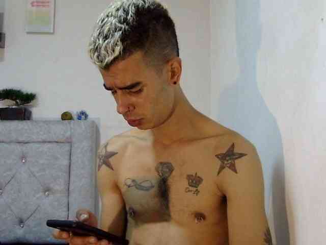 Mathiasandjake69 Mathiasandjake69