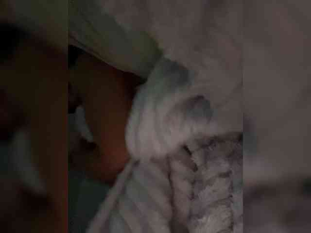 SeleneMiiller webcam