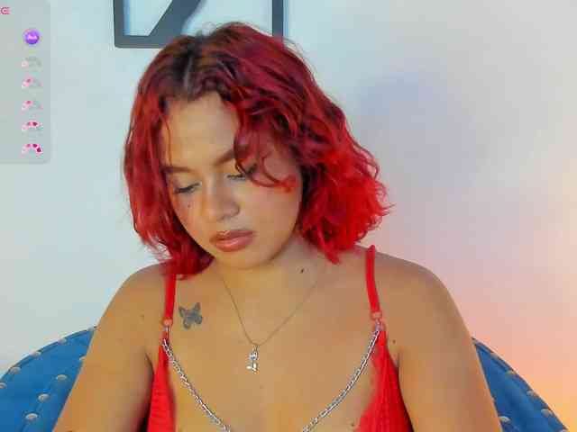 SeleneMiiller webcam