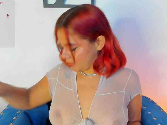 SeleneMiiller webcam