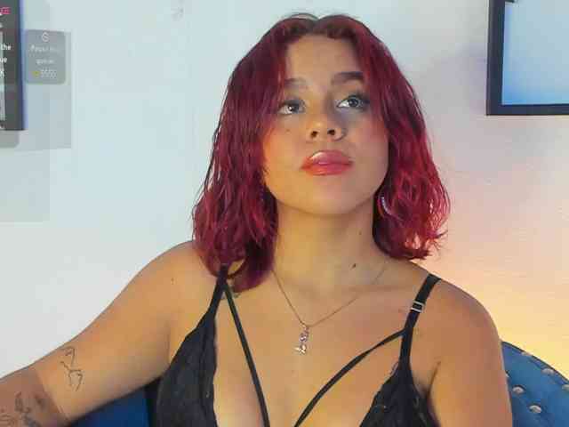 SeleneMiiller webcam
