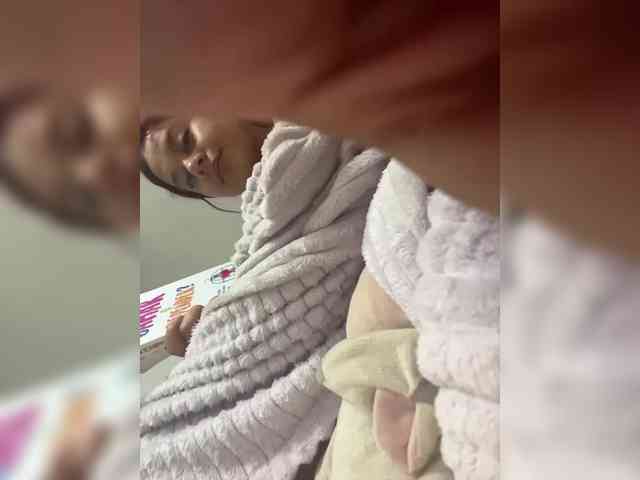 SeleneMiiller webcam