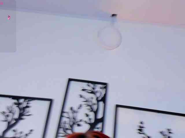 SeleneMiiller webcam