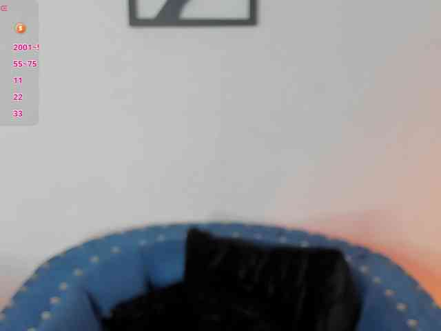 SeleneMiiller webcam