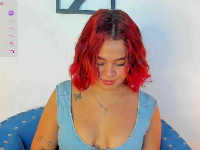 SeleneMiiller webcam