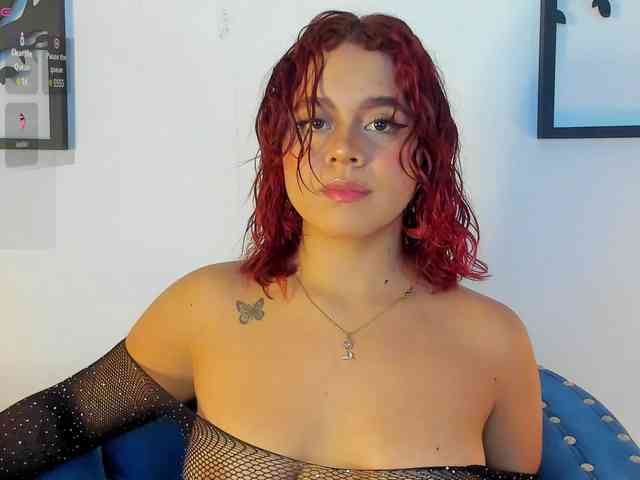 SeleneMiiller webcam