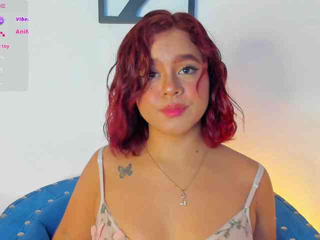 SeleneMiiller webcam