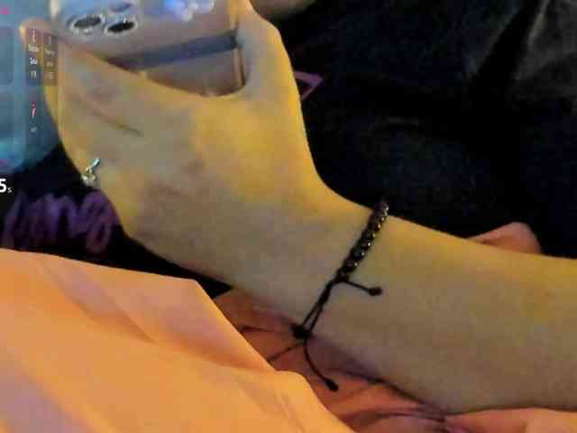 SeleneMiiller webcam