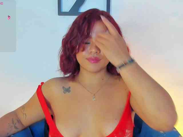 SeleneMiiller webcam
