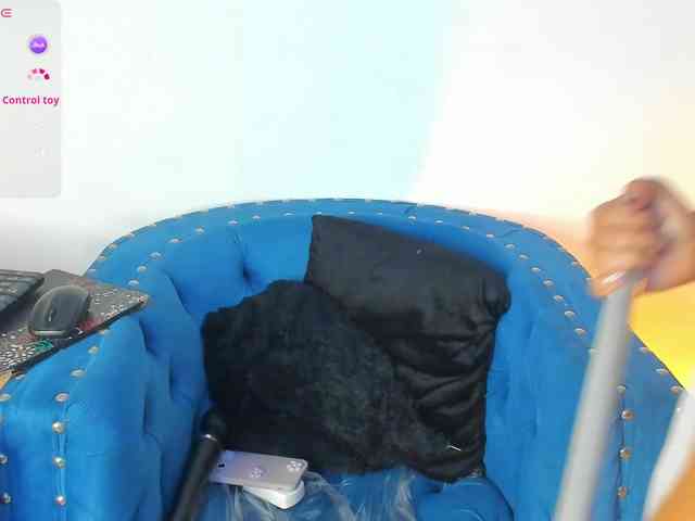 SeleneMiiller webcam