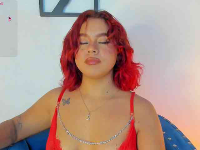 SeleneMiiller webcam